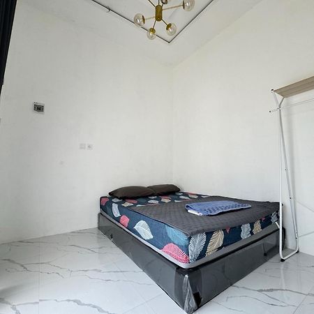 Mila Homestay ปาดัง ภายนอก รูปภาพ